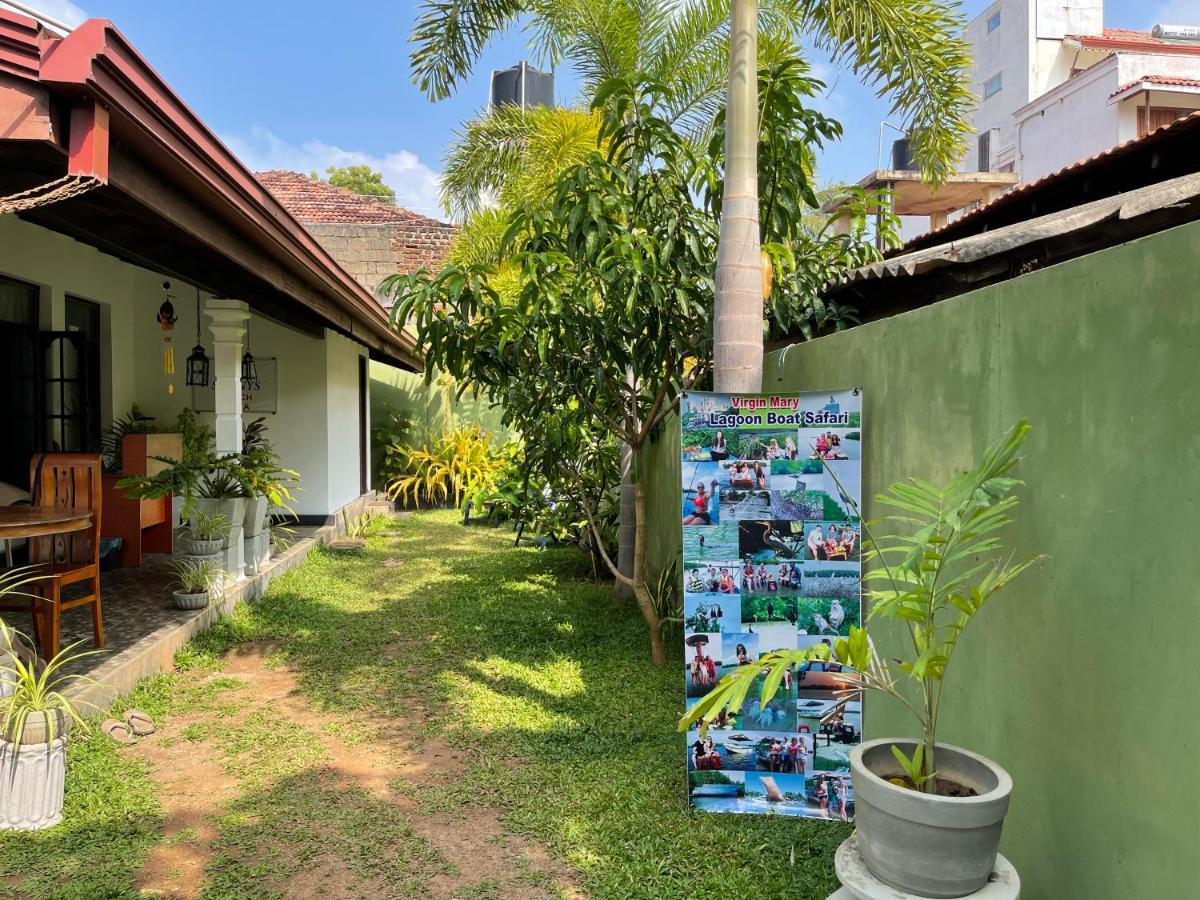 Shenys Beach Villa Negombo Exterior photo